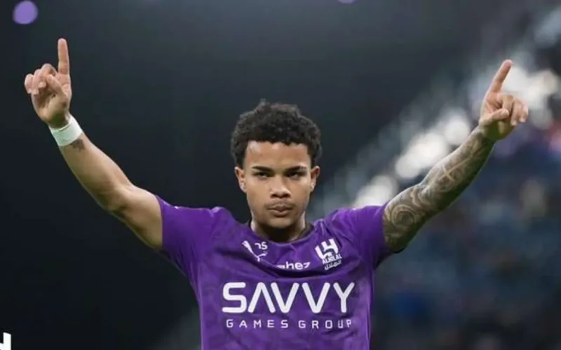 كورينثيانز يوقّع.. اتفاق نهائي مع كايو الموهوب